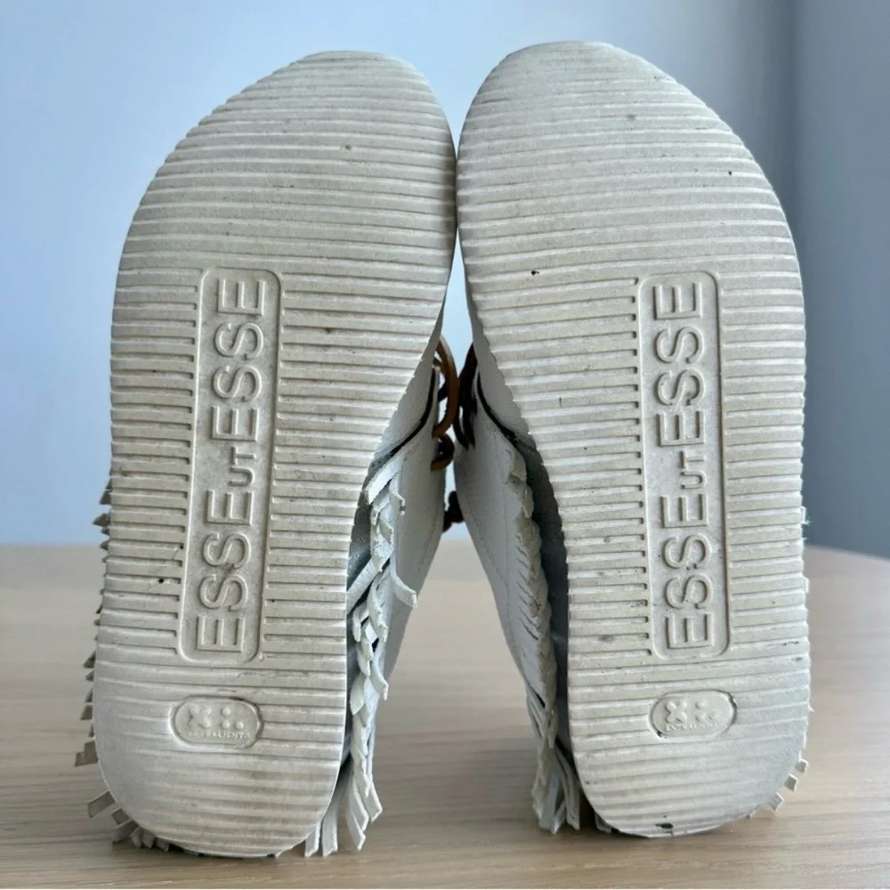 ❤️EsseUtEsse Fringe Sneakers Size 36❤️